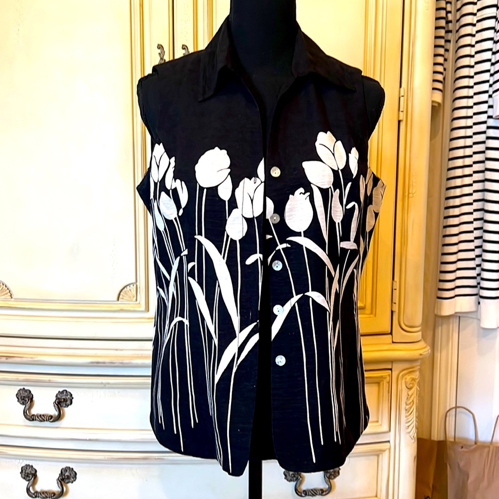 Black and cream blouse.